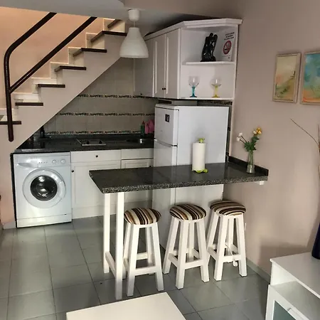 Avenida Touroperador Neckermann,3 Apartment *